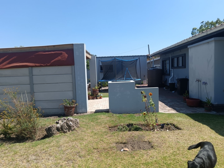 4 Bedroom Property for Sale in Klein Brak Western Cape